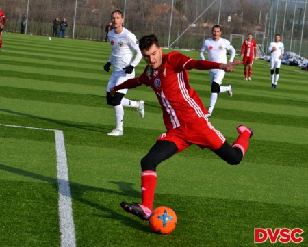 A DVSC II. Hajdúsámson  5-2. Bíró Péter mesternégyest lőtt.