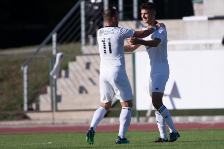 Győzelem Sényő ellen!