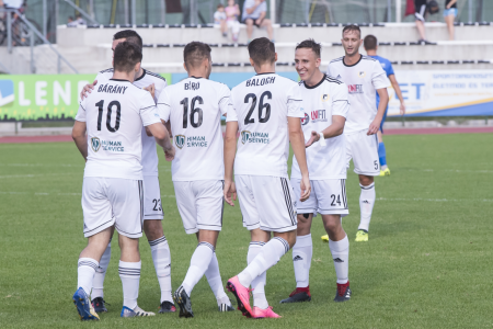 Mindenben előrelépett a DEAC labdarúgócsapata